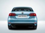 Volkswagen Sagitar Bluemotion 2013 года
